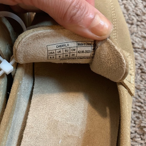 Vionic Cheryl II Lug Penny Slip-On Loafers Beige Cream - Picture 15 of 16